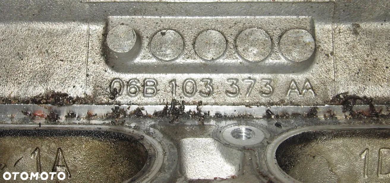 głowica AUDI A4 B6 2.0 ALT 06B103373AA - 2
