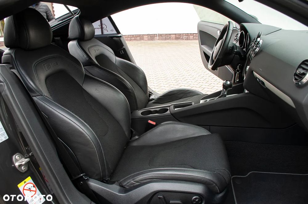 Audi TT Coupé 2.0 TFSI S tronic - 32