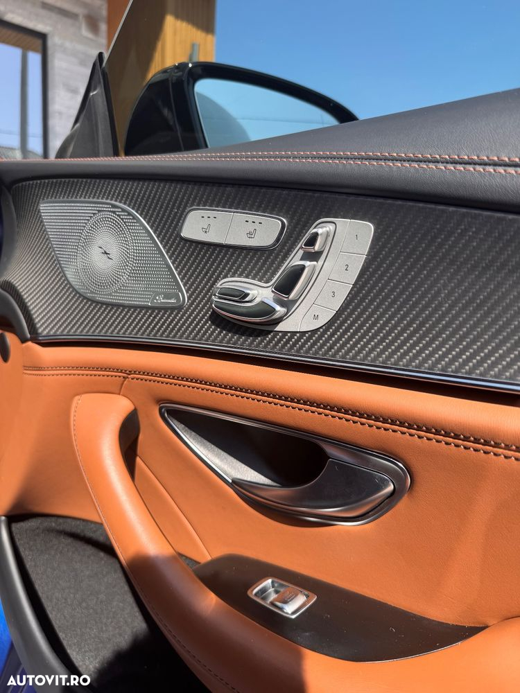 Mercedes-Benz AMG GT 43 4MATIC+ - 13