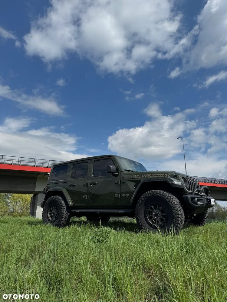 Jeep Wrangler - 8
