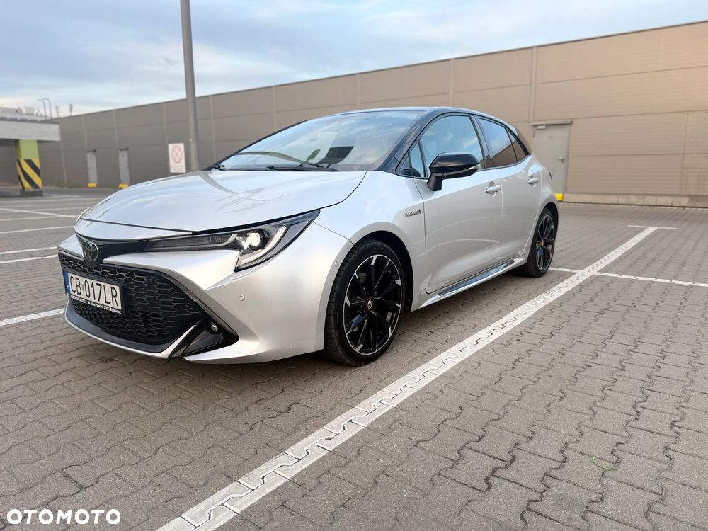 Toyota Corolla - 1