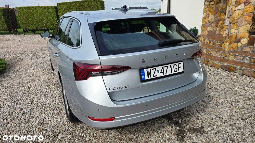 Skoda Octavia 2.0 TDI Ambition DSG - 12