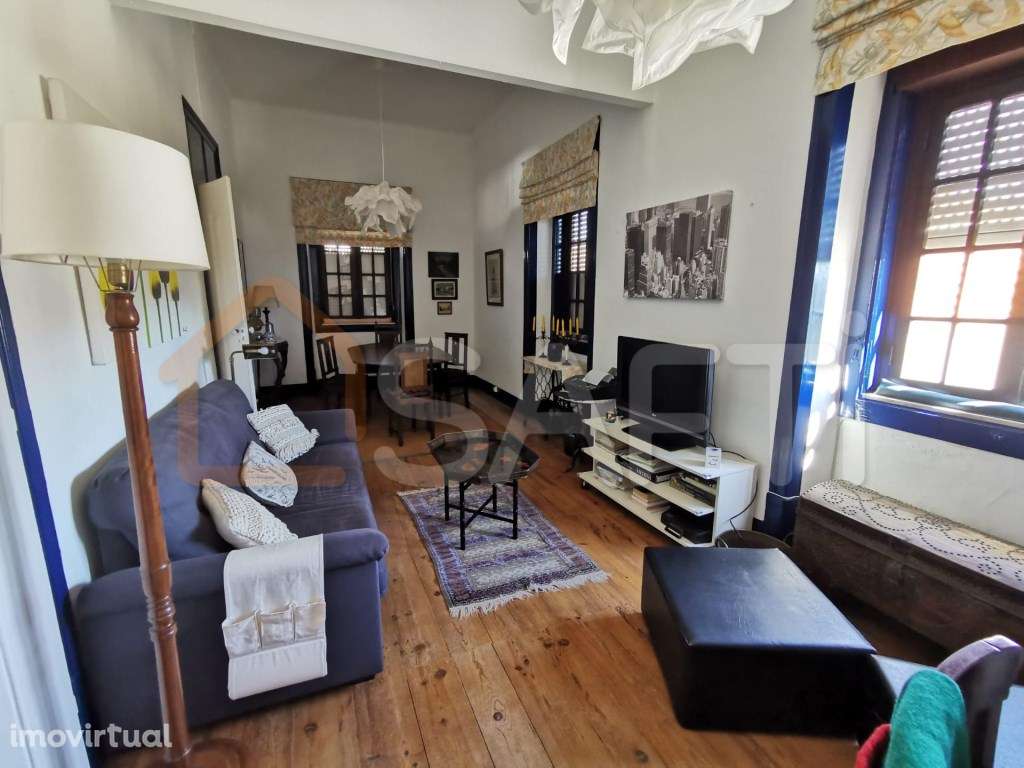 Moradia 2 pisos com 2 Armazéns em S.João da Ribeira - Grande imagem: 3/22