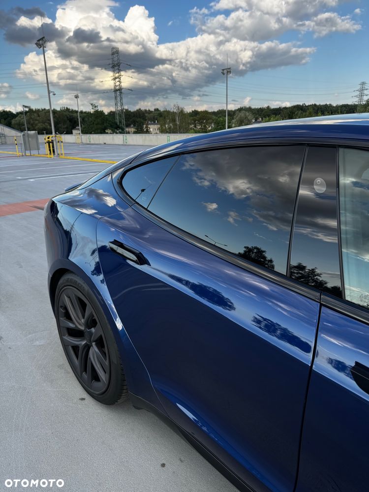 Tesla Model S Long Range - 18