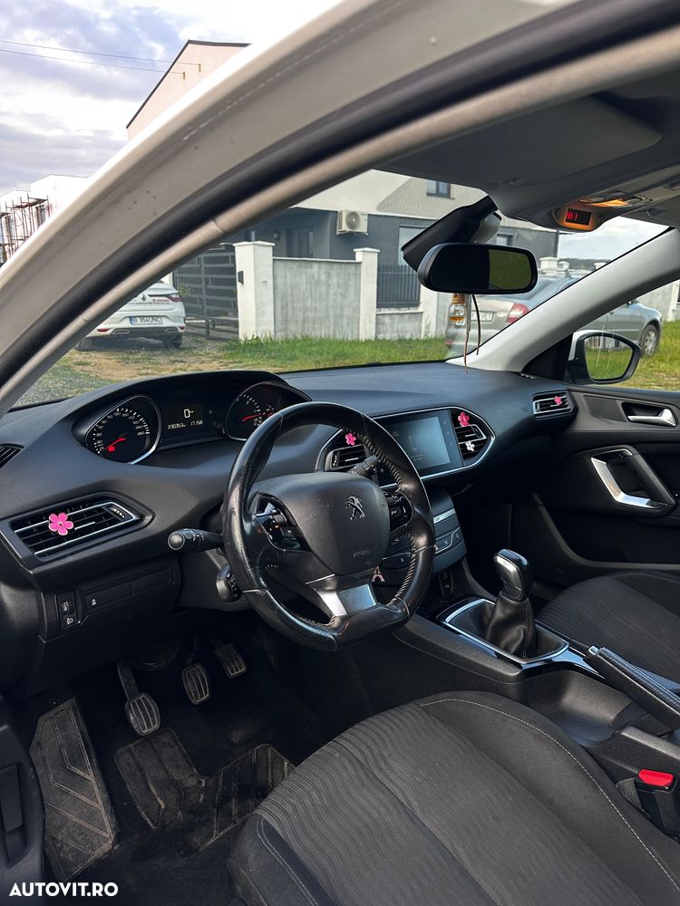 Peugeot 308 1.6 HDI FAP Access - 4