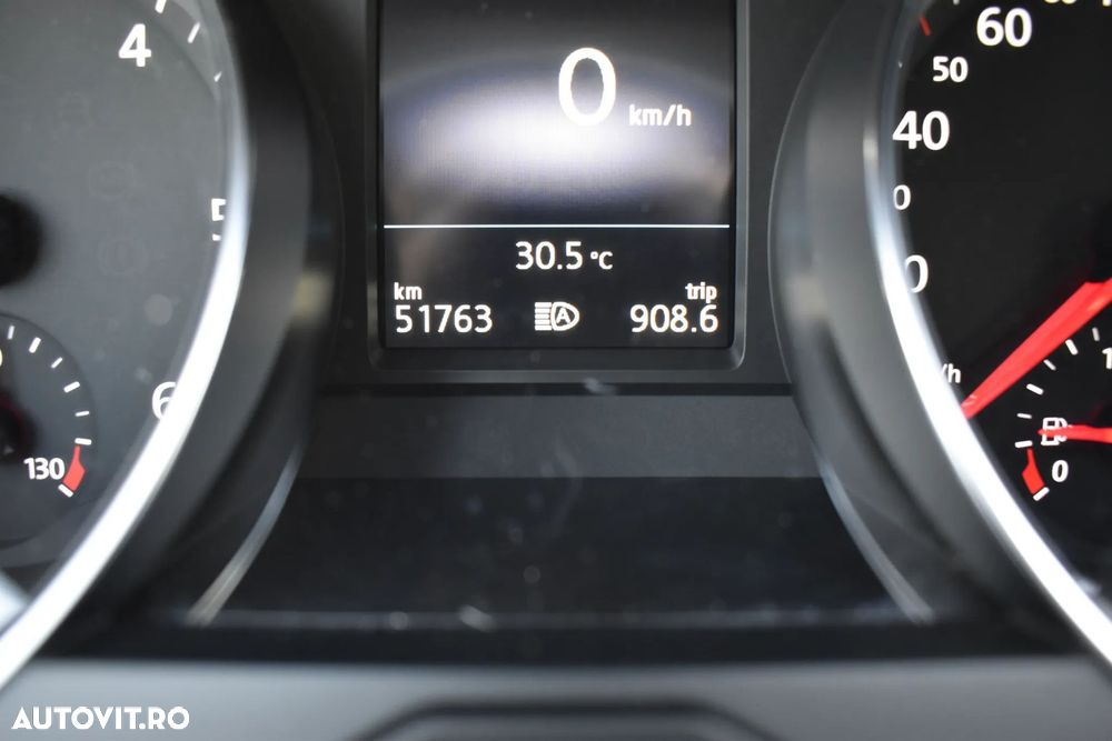 Volkswagen Passat 2.0 TDI DSG Highline - 15