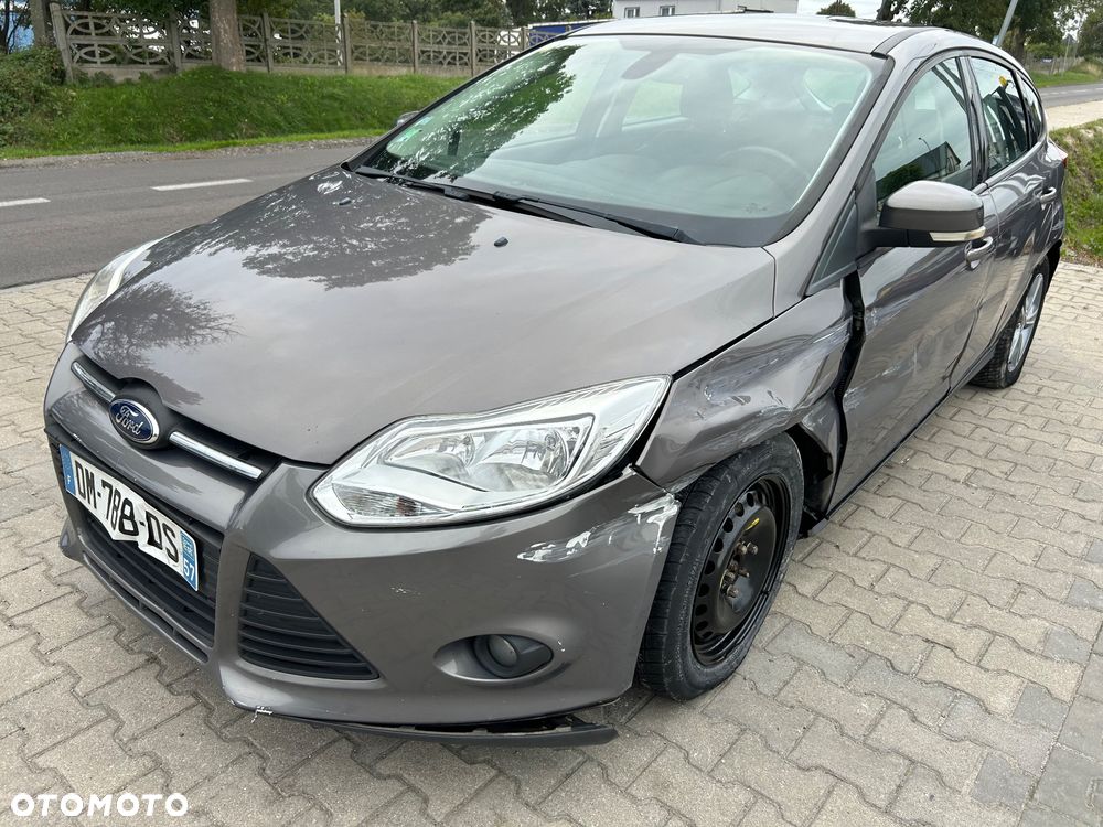 Ford Focus - 34
