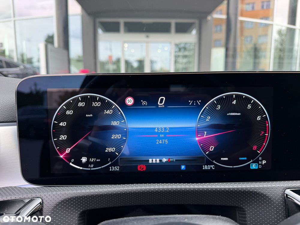 Mercedes-Benz Klasa A 220 4-Matic AMG Line 8G-DCT - 15