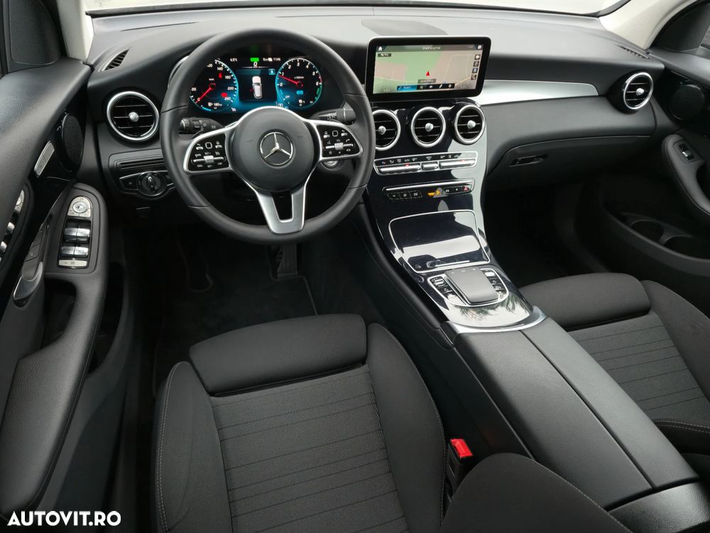 Mercedes-Benz GLC 300 de 4Matic 9G-TRONIC - 26