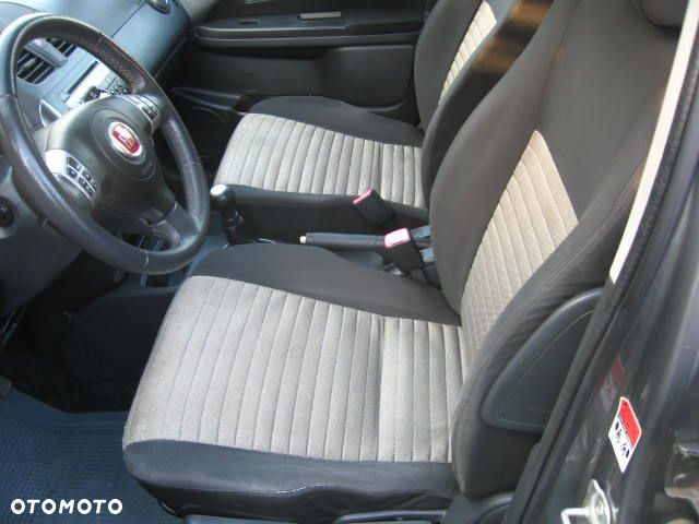 Fiat Sedici 1.6 16V 4x4 Dynamic - 22
