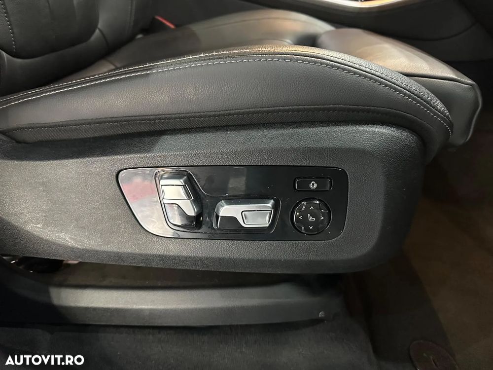 BMW X5 xDrive30d - 33