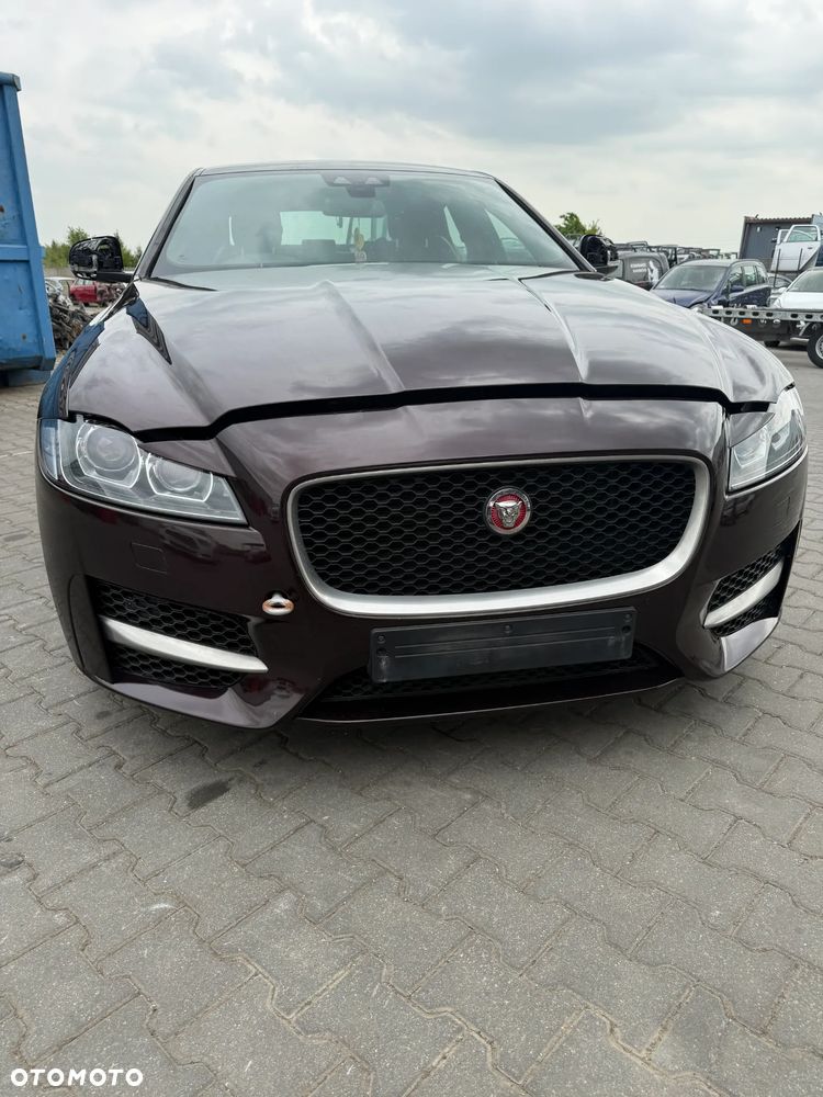 JAGUAR XF X260 2.0D PAS PRZEDNI KOMPLETNY Z CHŁODNICAMI DEMONTAŻ