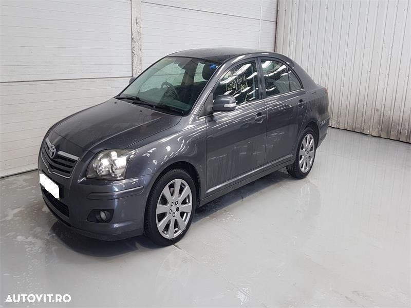 Bara spate Toyota Avensis 2007 Sedan 2.0 D - 6