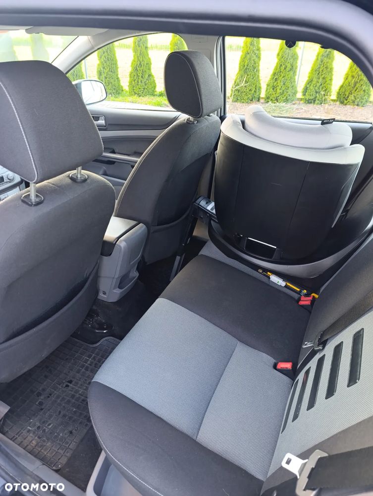 Ford Focus 1.6 16V Black Magic - 13