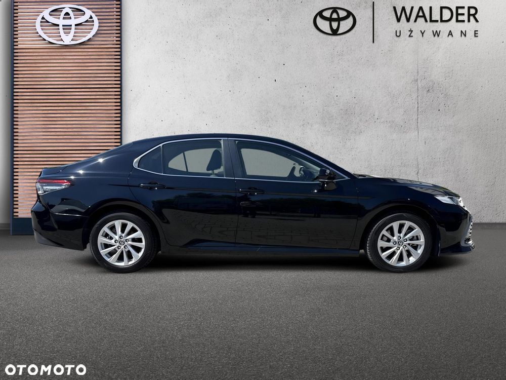 Toyota Camry 2.5 Hybrid Comfort CVT - 6