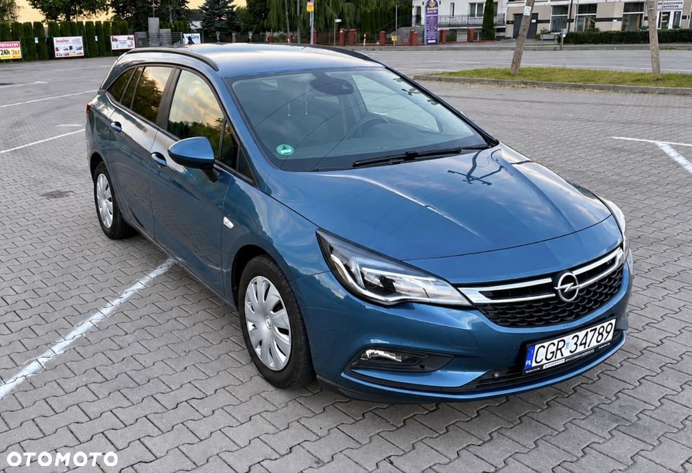 Opel Astra - 1