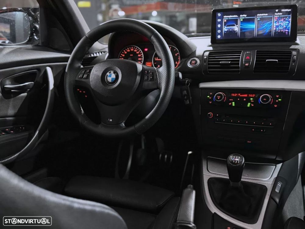 BMW 118 d Pack M - 14