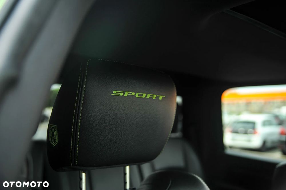 RAM 1500 5.7 Crew Cab Shortbed Limited Sport - 33