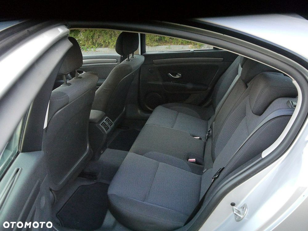 Renault Laguna 2.0 Authentique - 27