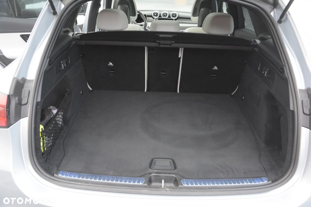 Mercedes-Benz GLC 220 d mHEV 4-Matic AMG Line - 29