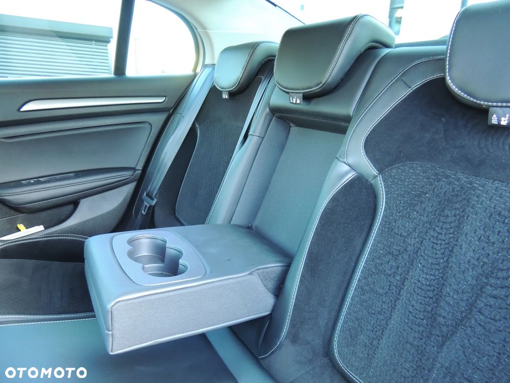 Renault Megane 1.3 TCe FAP Limited - 8