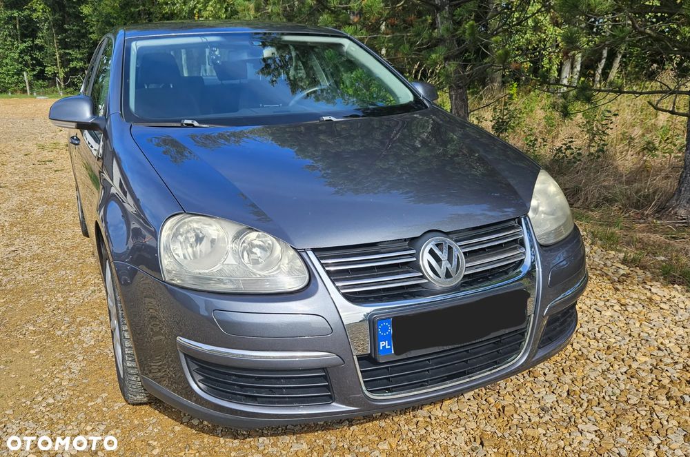 Volkswagen Jetta 2.0 TDI Comfortline - 1