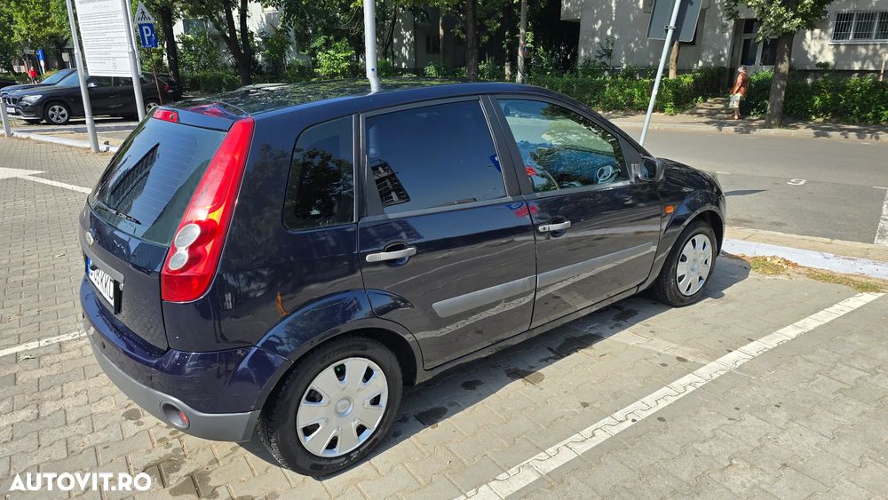 Ford Fiesta 1.6TDCI Trend - 1