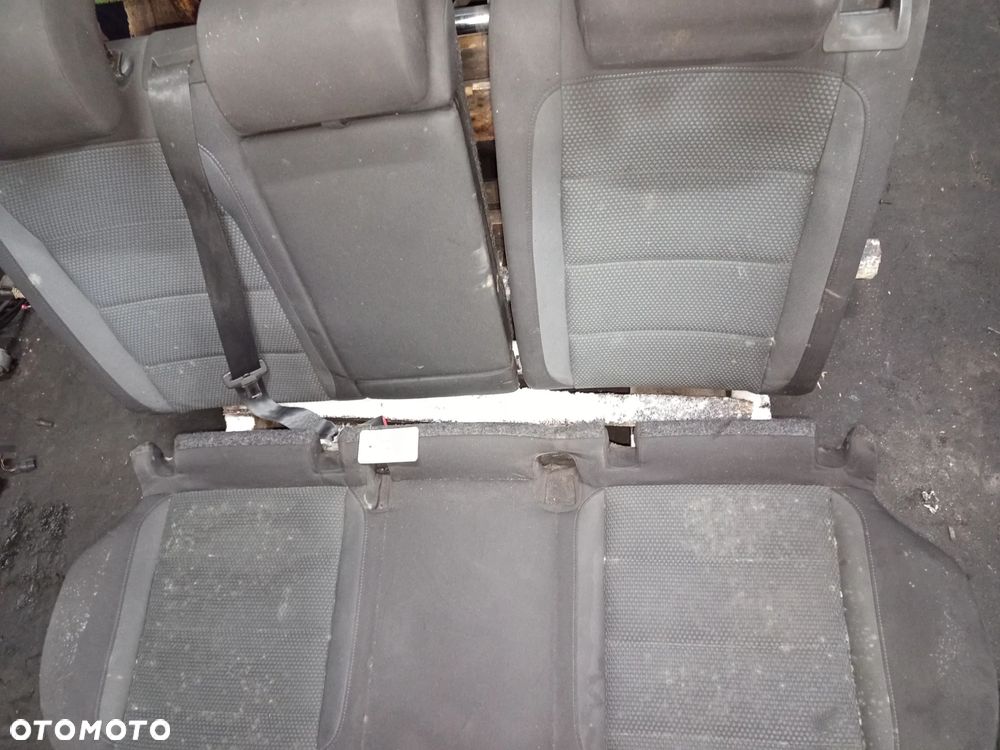 KOMPLET FOTELI GOLF 6 VI HB 5-DRZWI - 4