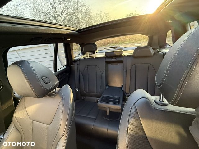 BMW X3 xDrive20d - 7
