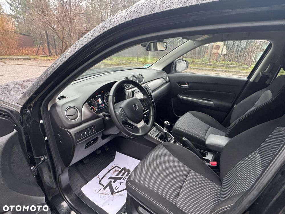 Suzuki Vitara 1.4 Boosterjet SHVS Elegance 4WD - 17