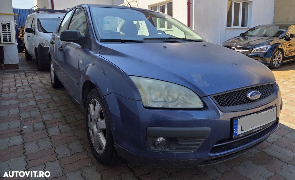 Ford Focus - 1