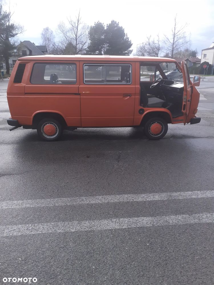 Volkswagen Transporter Caravelle C 255 592 - 4