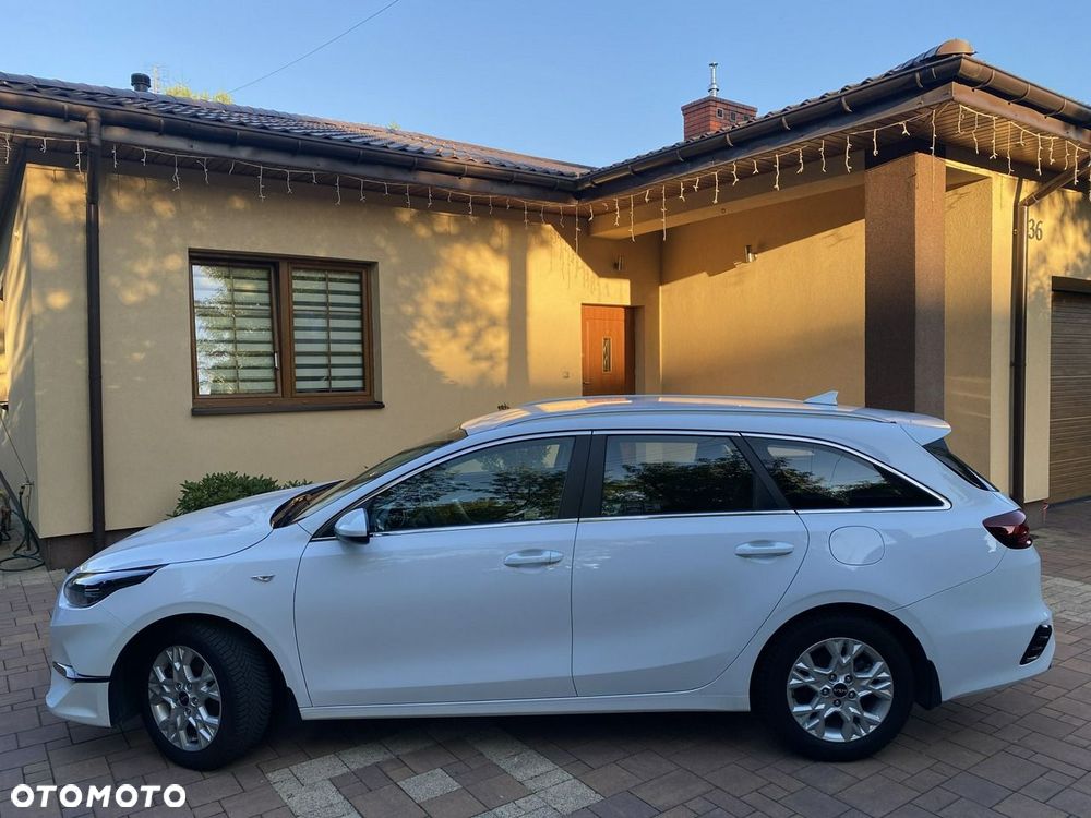 Kia Ceed 1.5 T-GDI M - 17