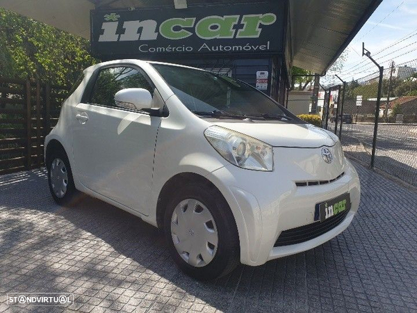 Toyota iQ 1.0 VVT-i Essential+AC