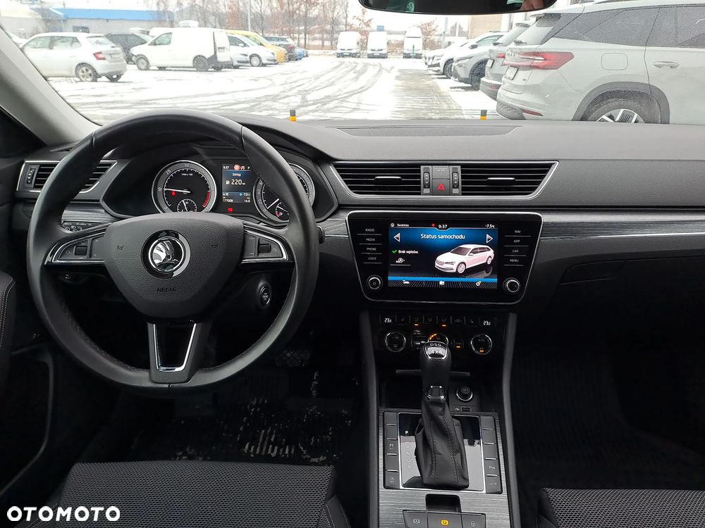 Skoda Superb 2.0 TDI SCR 4x4 Style DSG - 14