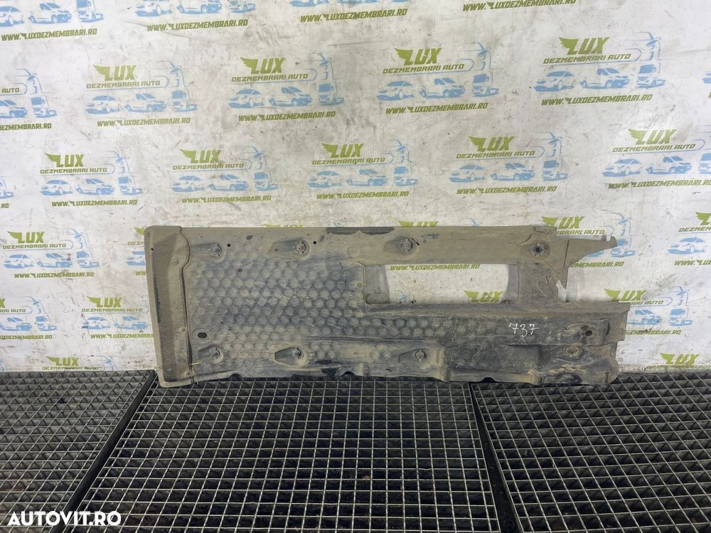 Scut lateral dreapta 1K0825212 Skoda Octavia 2 [2004 - 2008] 2.0 tdi - 1