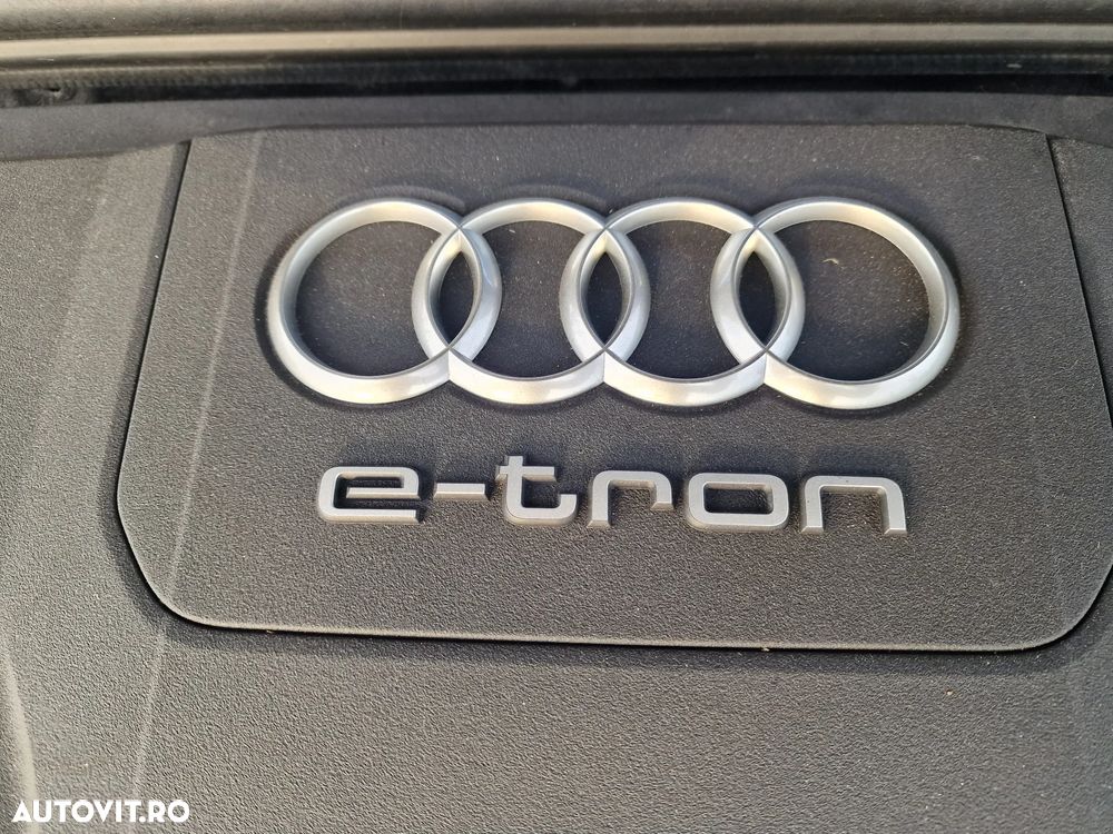 Audi Q7 e-tron 3.0 TDI quattro Tiptronic - 37
