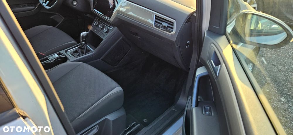 Volkswagen Touran 1.4 TSI DSG Join - 10