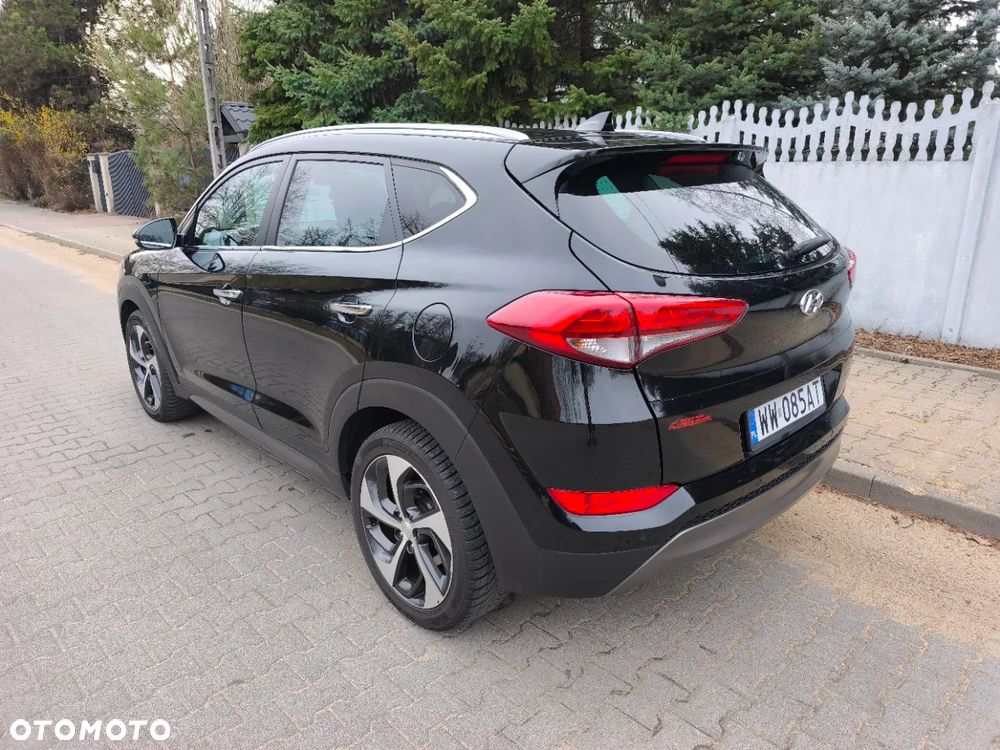 Hyundai Tucson 2.0 CRDI 4WD Automatik Style - 13