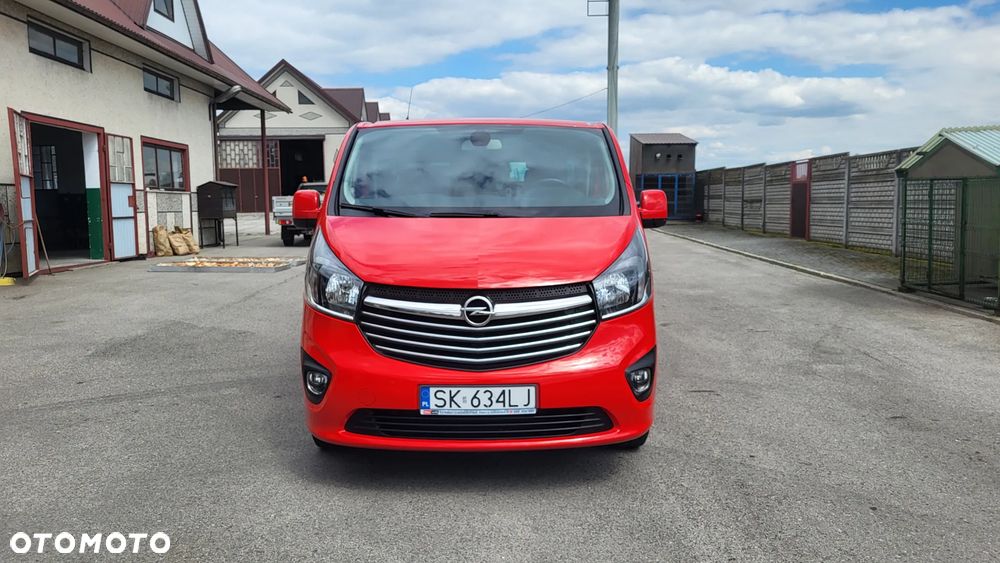Opel Vivaro - 2