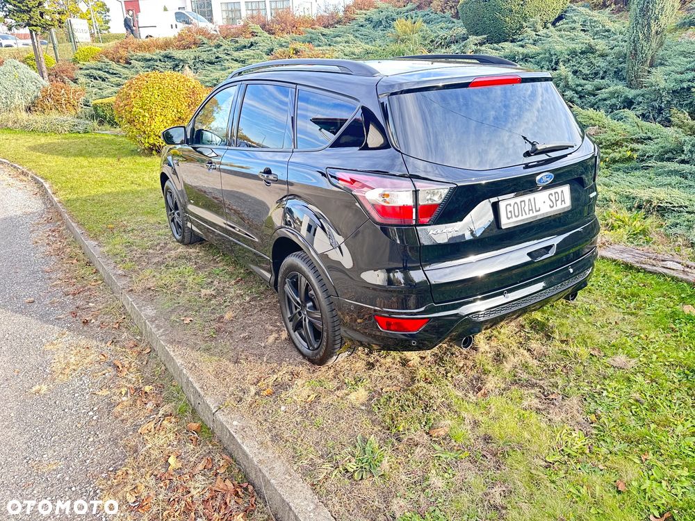Ford Kuga - 9
