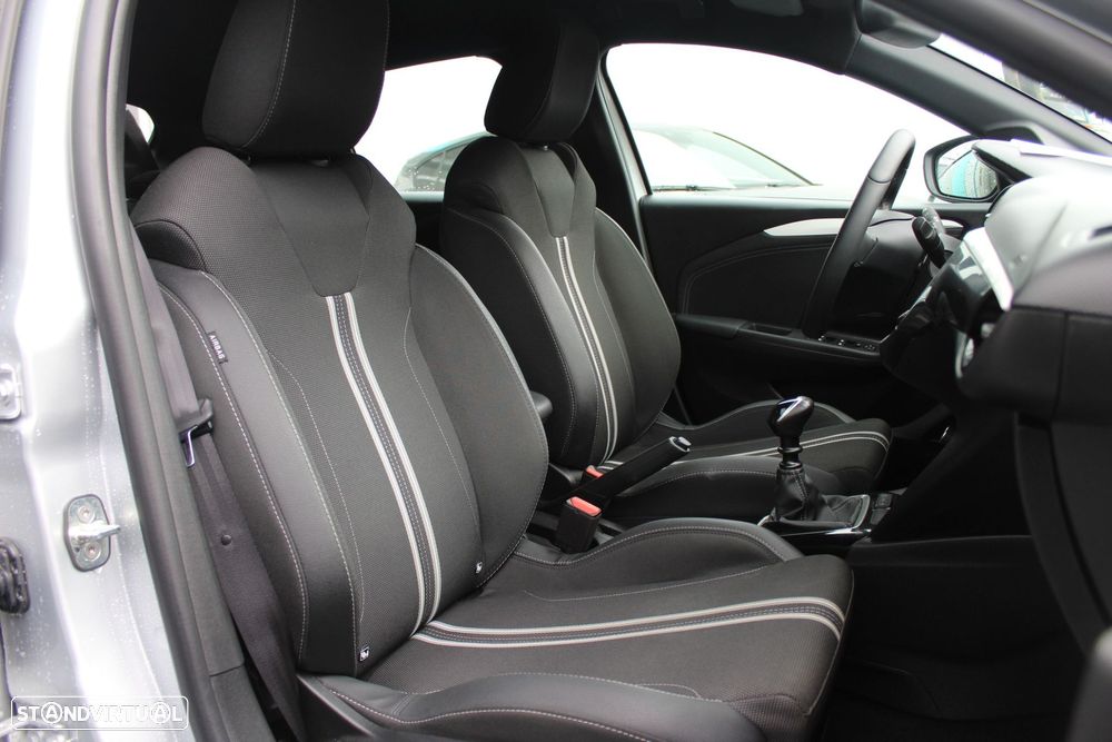 Opel Corsa 1.2 T GS - 14