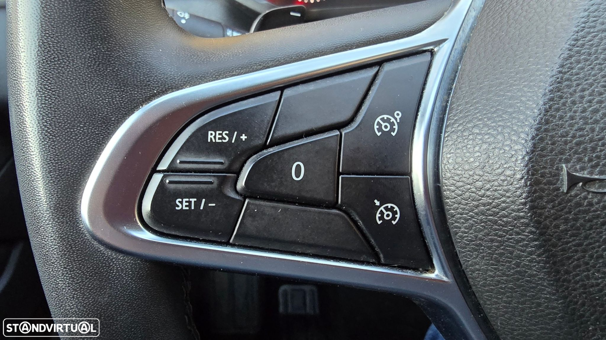 Renault Captur - 15