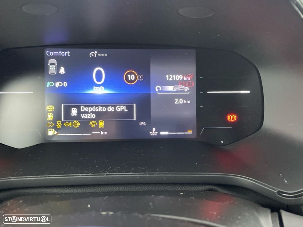 Renault Captur 1.0 TCe Techno Bi-Fuel - 9