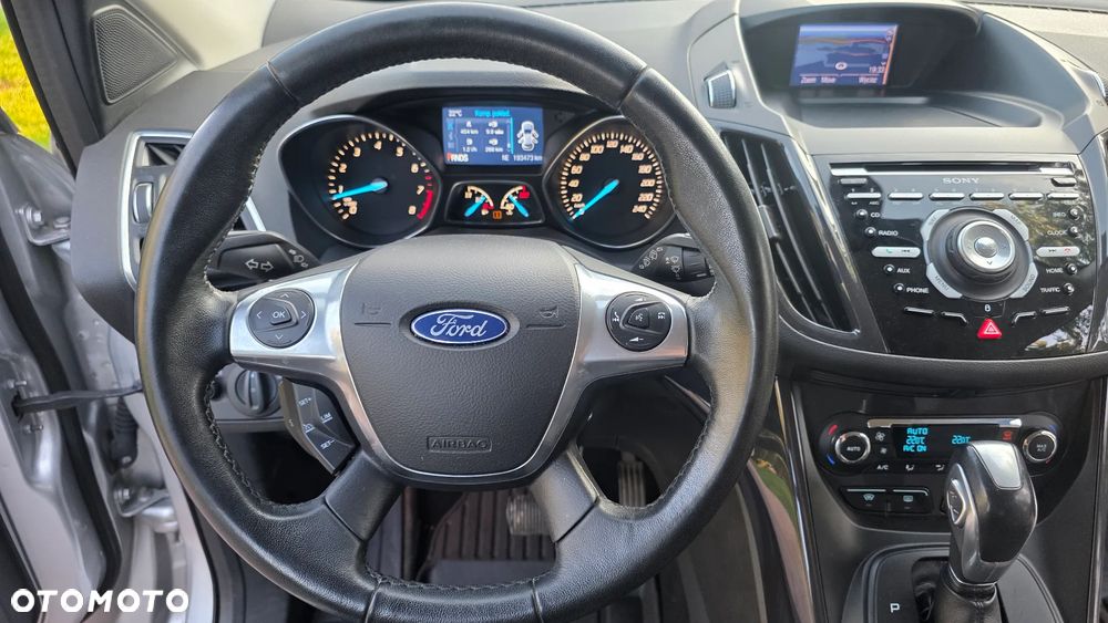 Ford Kuga 1.6 EcoBoost 4x4 Titanium - 31