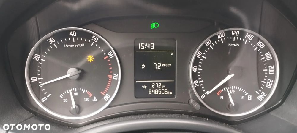 Skoda Octavia 1.6 Classic - 4