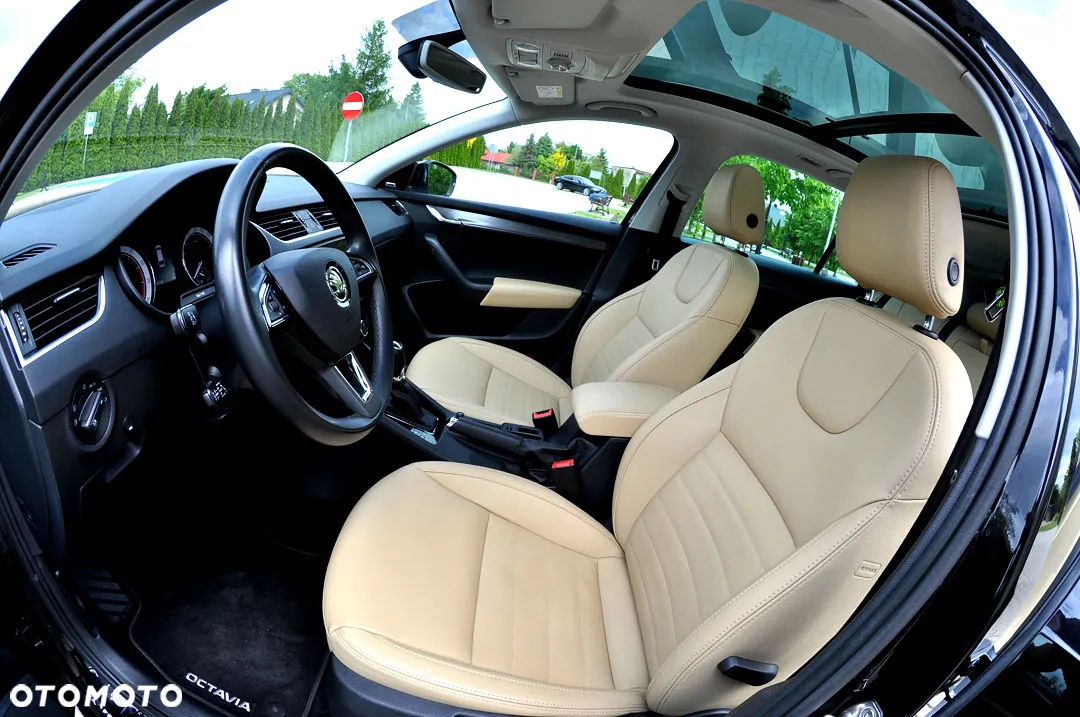 Skoda Octavia 1.5 TSI ACT DSG Style - 19
