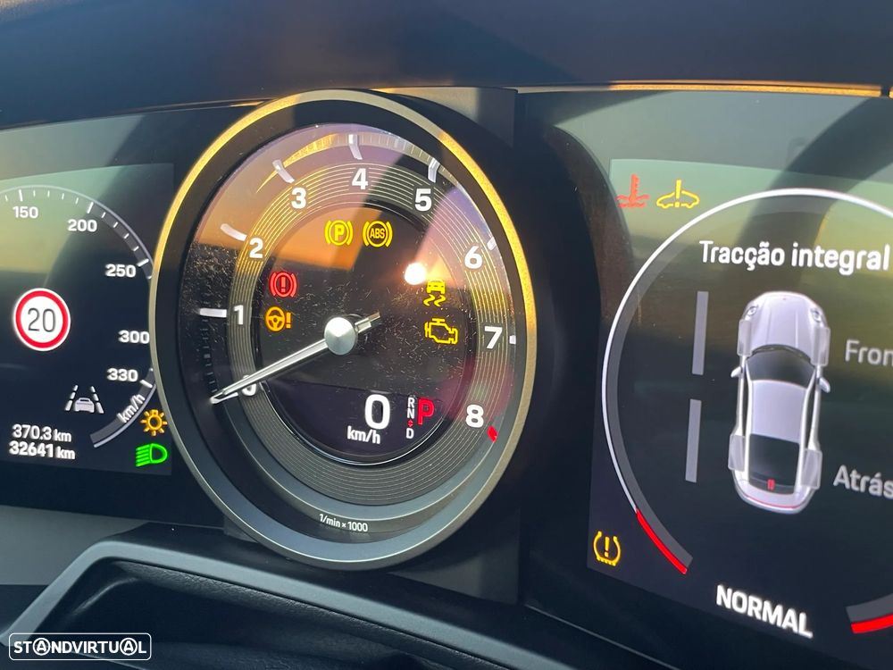 Porsche 911 (992) Carrera 4S PDK - 29