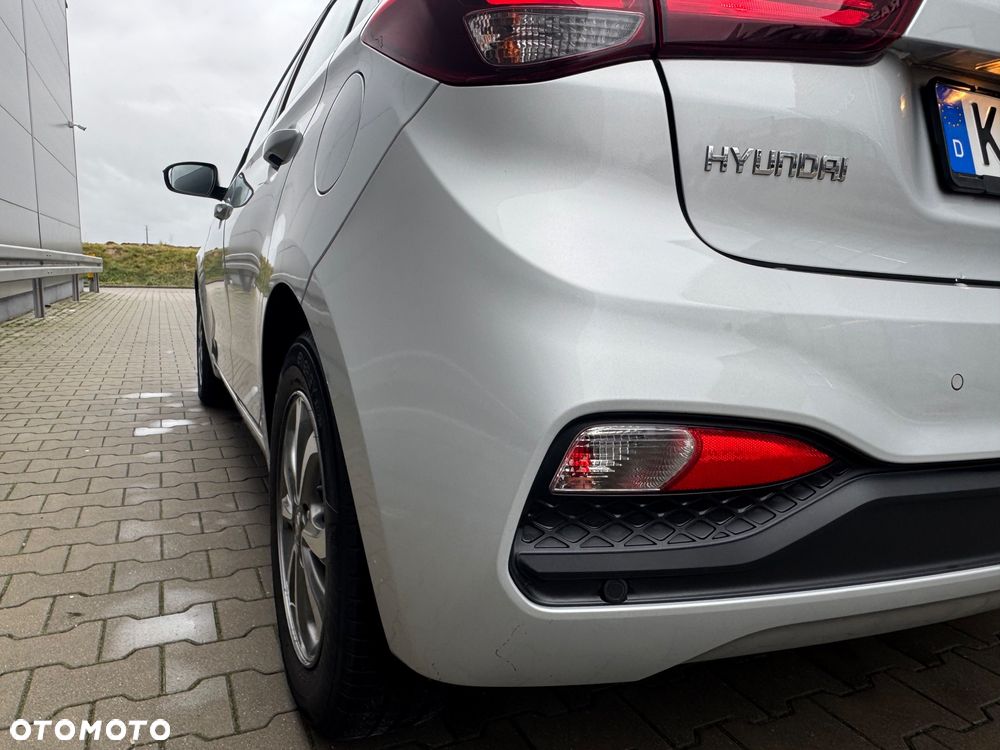 Hyundai i20 - 12
