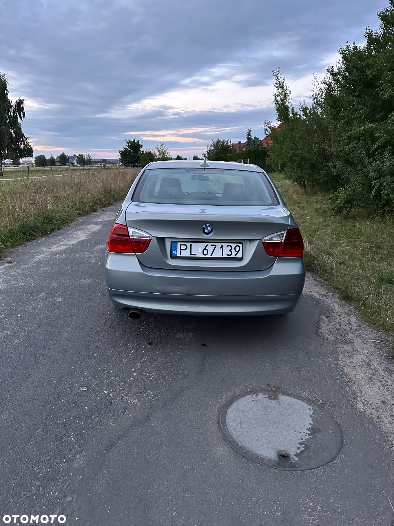 BMW Seria 3 318d - 4